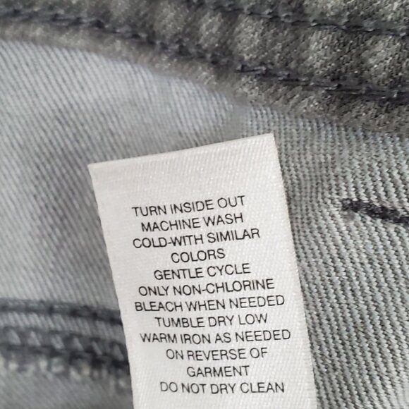 Chico's 2 Size L 12 Jeans Ankle Denim Stretch Mid Rise 5 Pocket - Picture 5 of 8